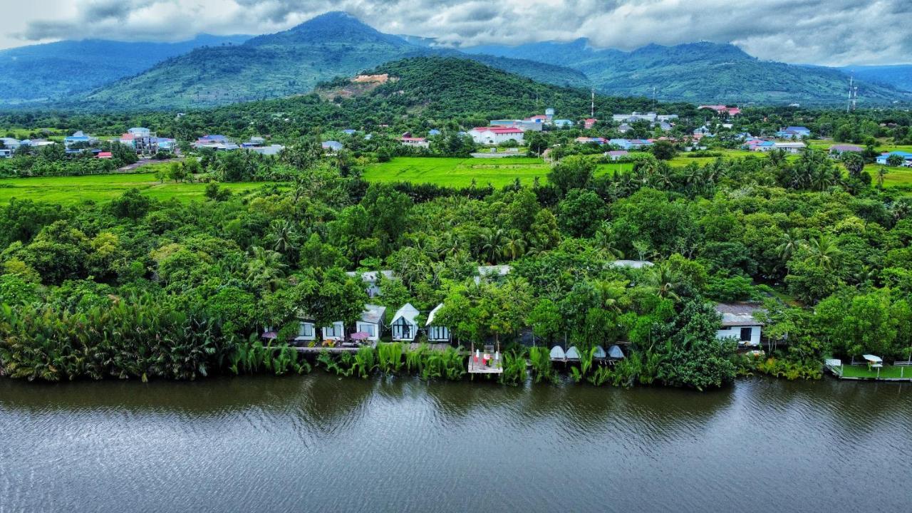 Kampot Riverfront Boutique Eksteriør bilde