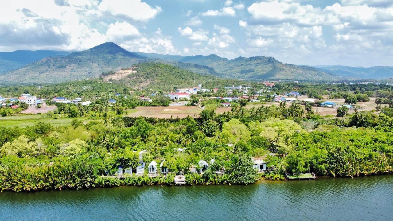 Kampot Riverfront Boutique Eksteriør bilde