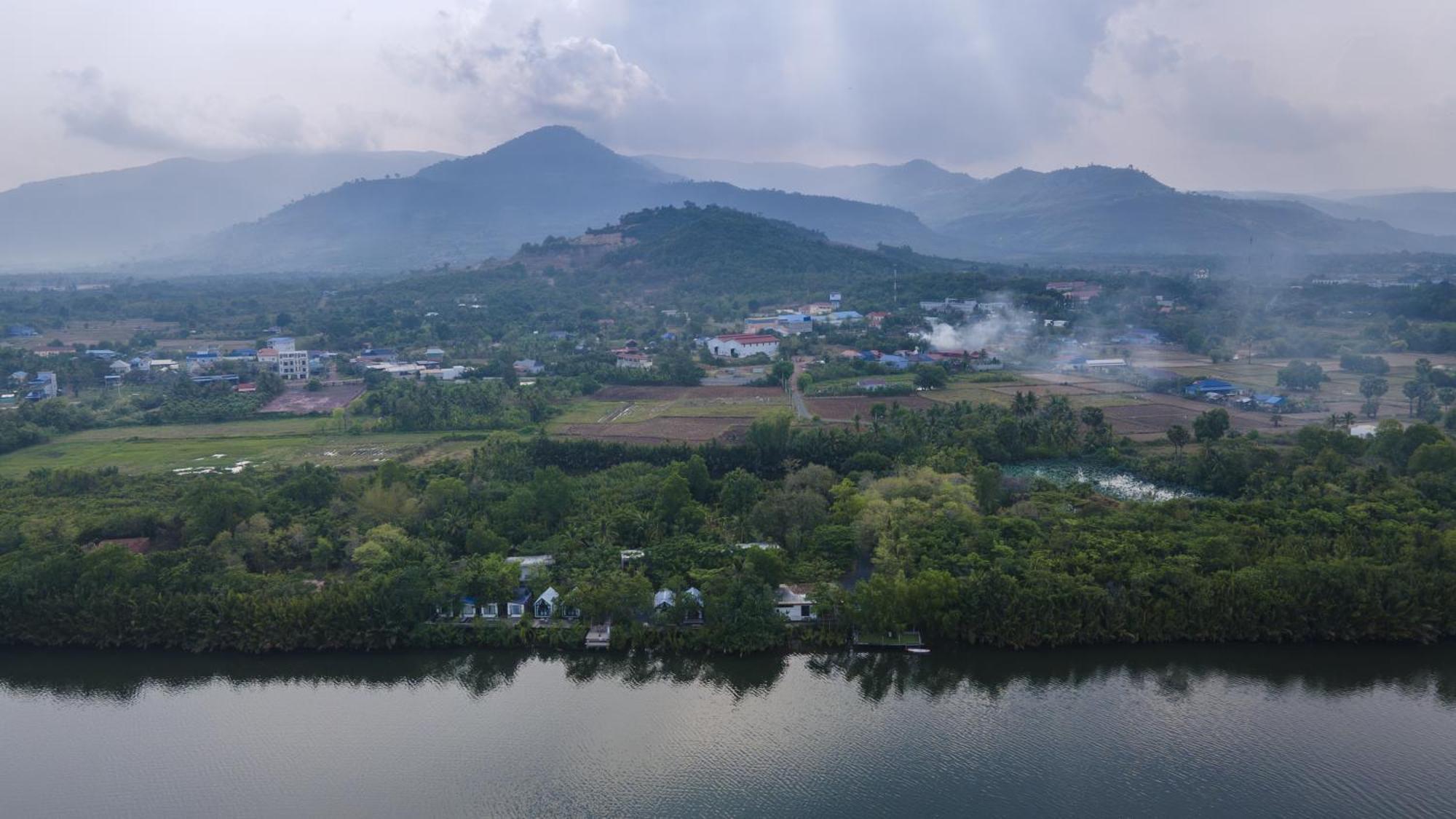 Kampot Riverfront Boutique Eksteriør bilde