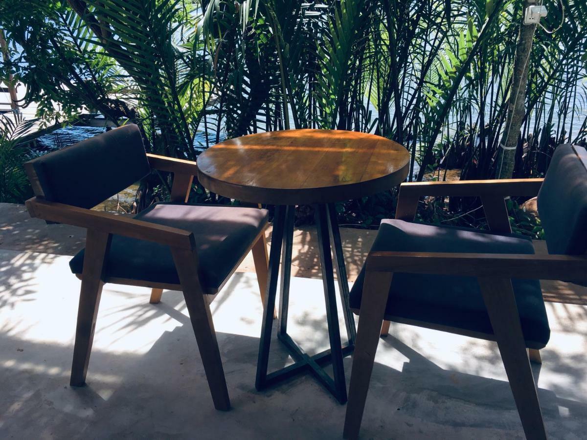 Kampot Riverfront Boutique Eksteriør bilde