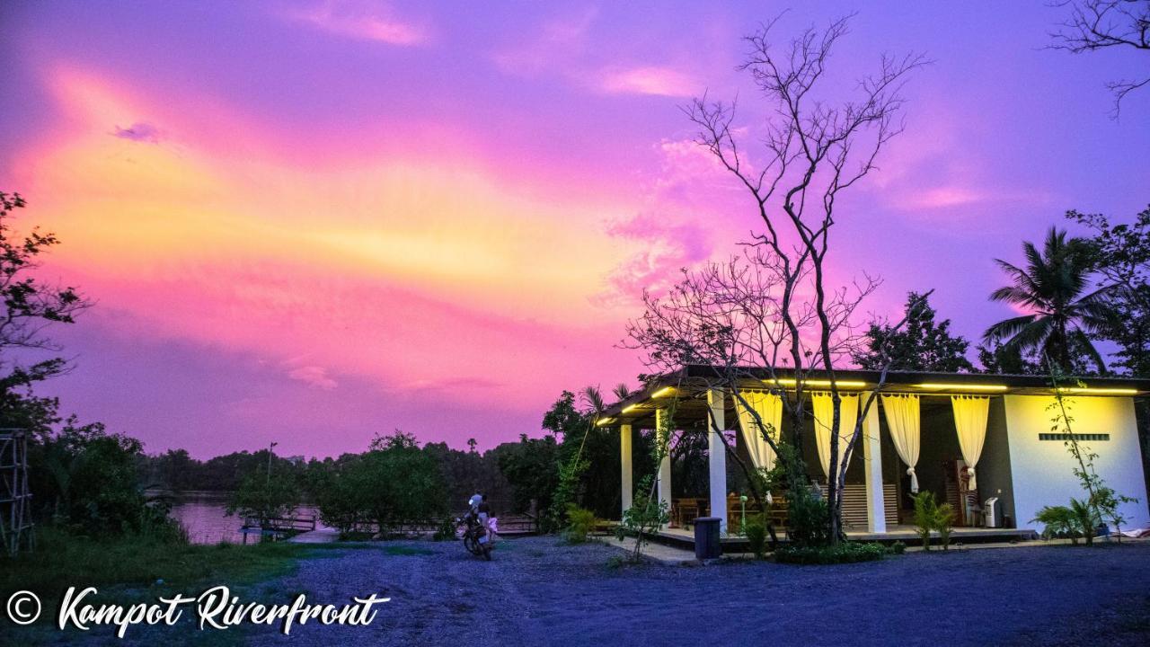 Kampot Riverfront Boutique Eksteriør bilde